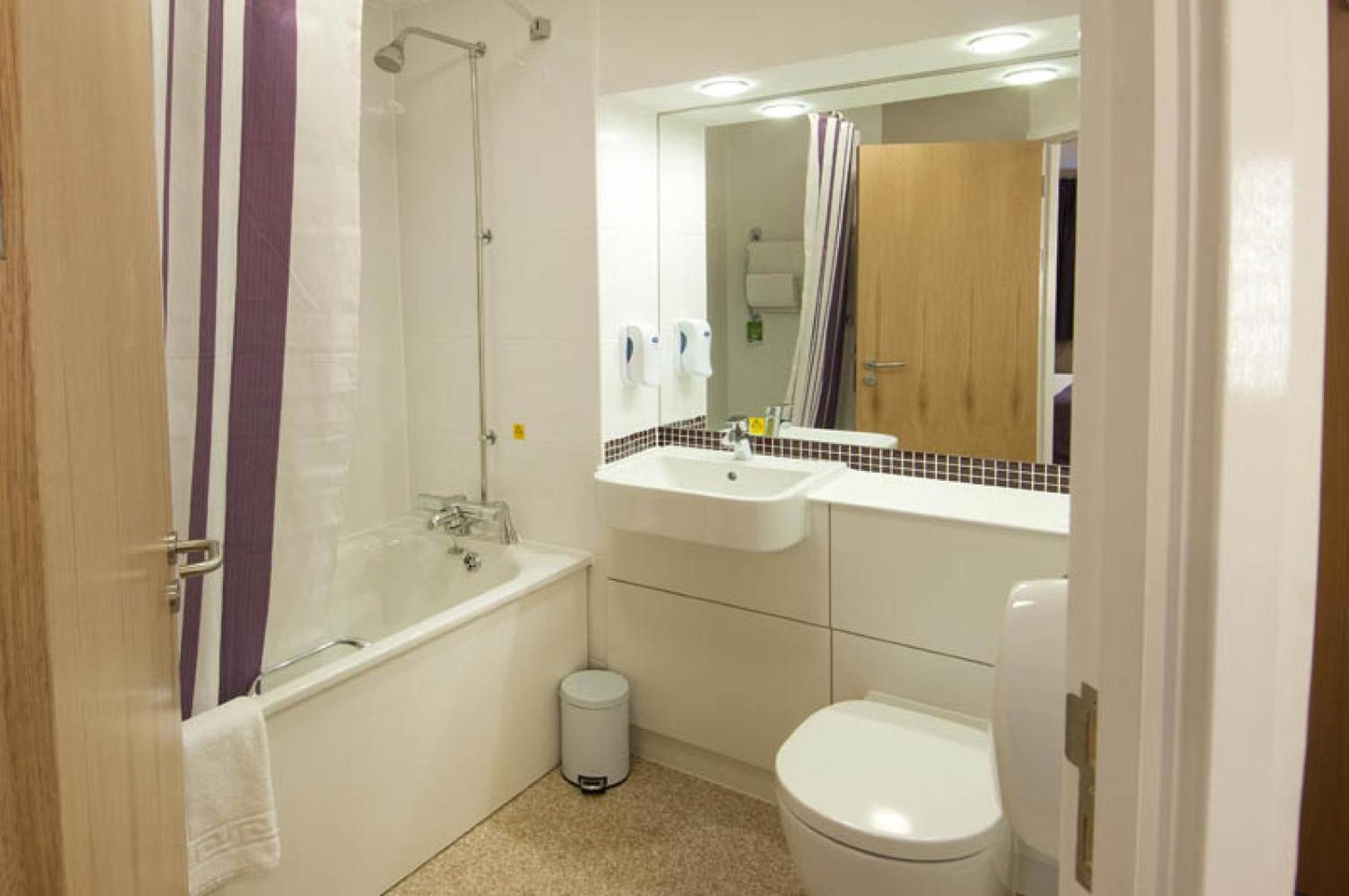 Premier Inn London Croydon Town Centre מראה חיצוני תמונה