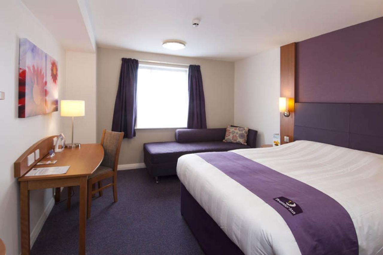 Premier Inn London Croydon Town Centre חדר תמונה